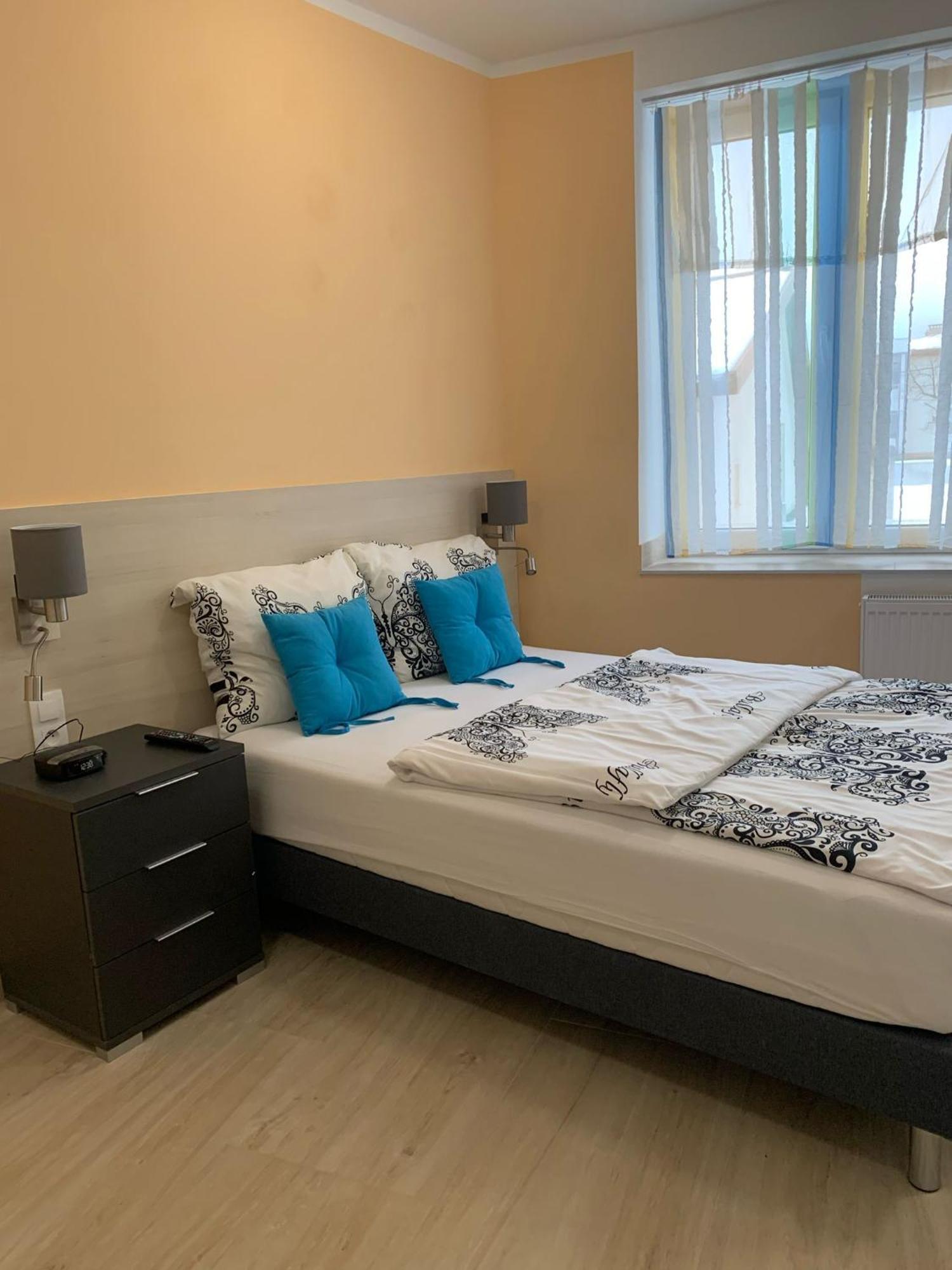 Apartamenty Sw.Rocha Białystok Eksteriør billede